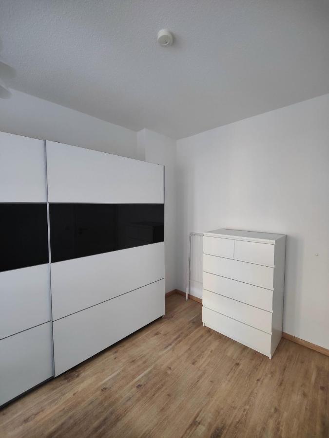 Neu Sanierte Wohnung Mit Balkon Und Stellplatz Erfurt Exteriér fotografie