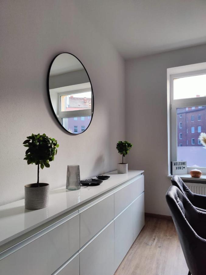 Neu Sanierte Wohnung Mit Balkon Und Stellplatz Erfurt Exteriér fotografie