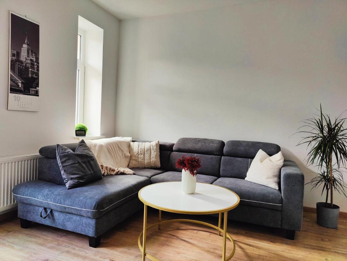 Neu Sanierte Wohnung Mit Balkon Und Stellplatz Erfurt Exteriér fotografie
