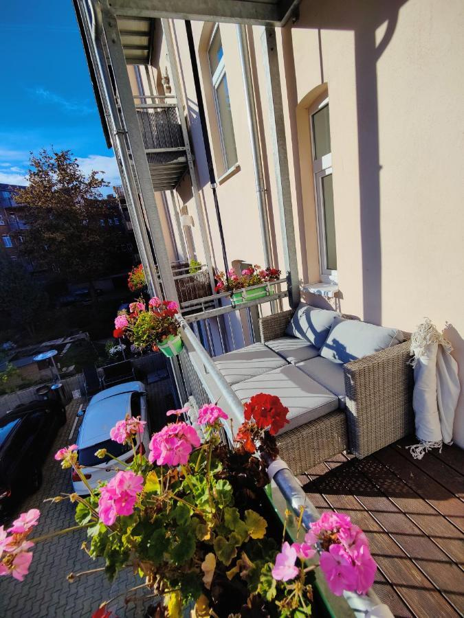 Neu Sanierte Wohnung Mit Balkon Und Stellplatz Erfurt Exteriér fotografie