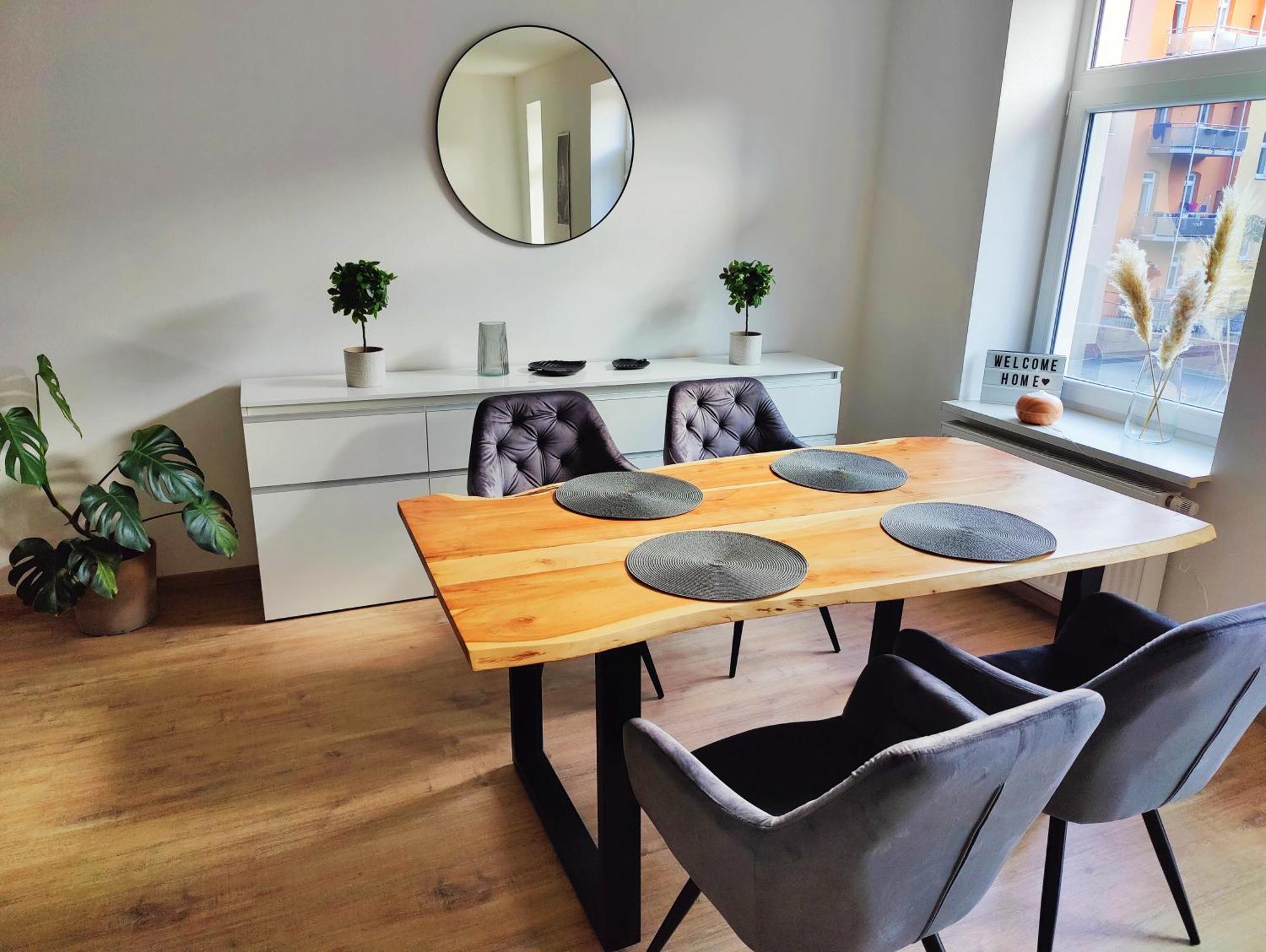 Neu Sanierte Wohnung Mit Balkon Und Stellplatz Erfurt Exteriér fotografie